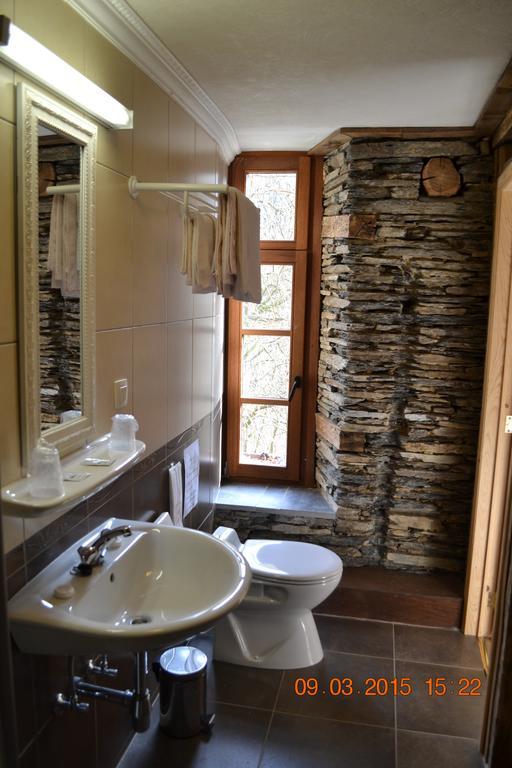 Auberge Au Naturel Des Ardennes โรเฮอเฮาท์ ห้อง รูปภาพ