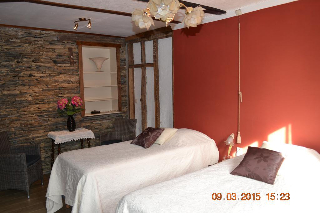 Auberge Au Naturel Des Ardennes โรเฮอเฮาท์ ห้อง รูปภาพ